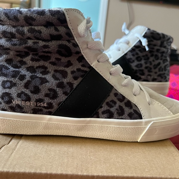 Vintage Havana Shoes Vintage Havana High Top Daniella Leopard Gray